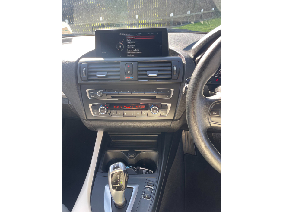 2017 BMW 1 Series - image 8