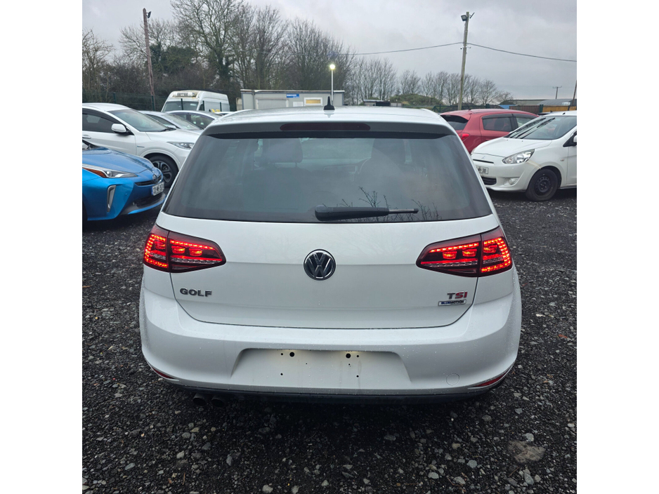 2017 Volkswagen Golf 1.4 TSI 3DR 150HP Highline €16,950