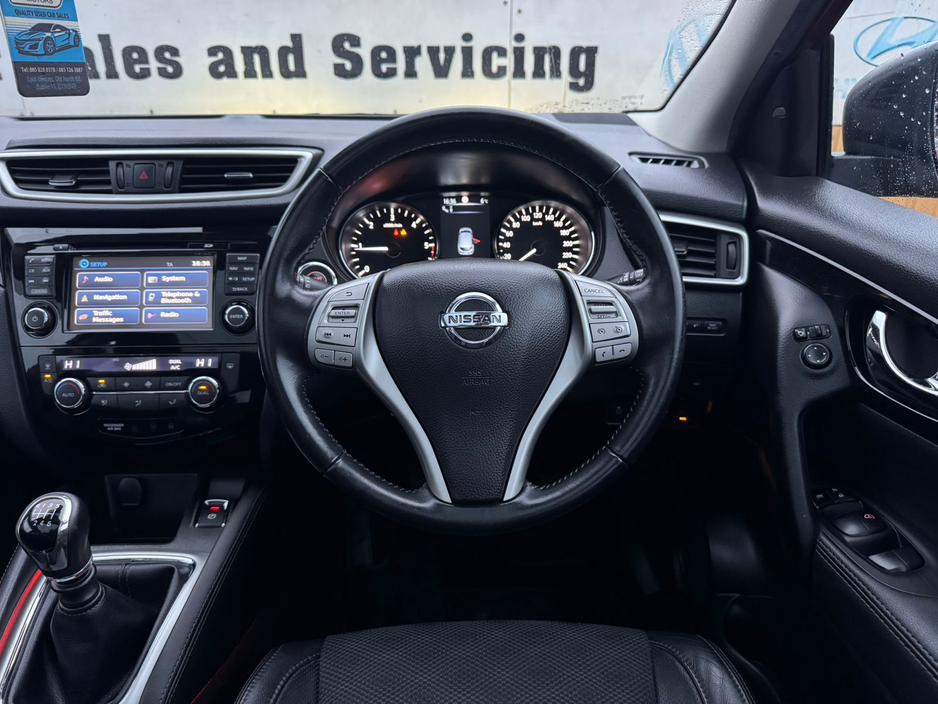 2015 Nissan Qashqai 1.5 SVE DAP + GLASS ROYALE ROOF E 4DR €9,800