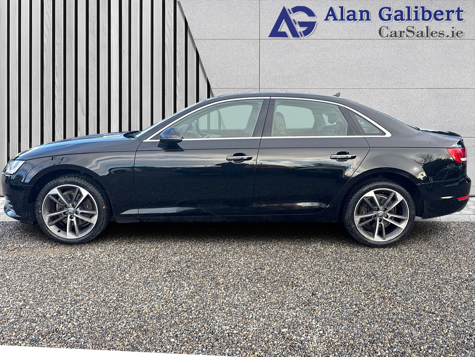 2018 Audi A4 - image 5