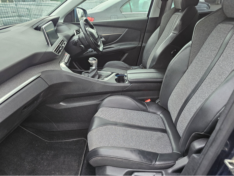 2019 Peugeot 5008 ALLURE 1.5 BLUE HDI 130 6 6.2 4DR €19,950