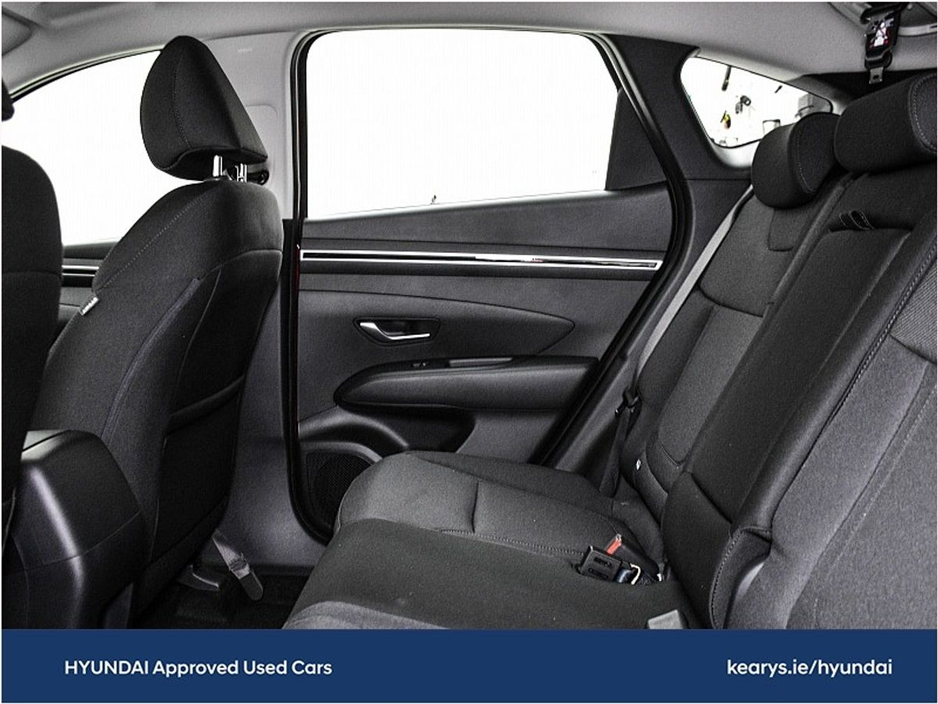 2022 Hyundai Tucson - image 7
