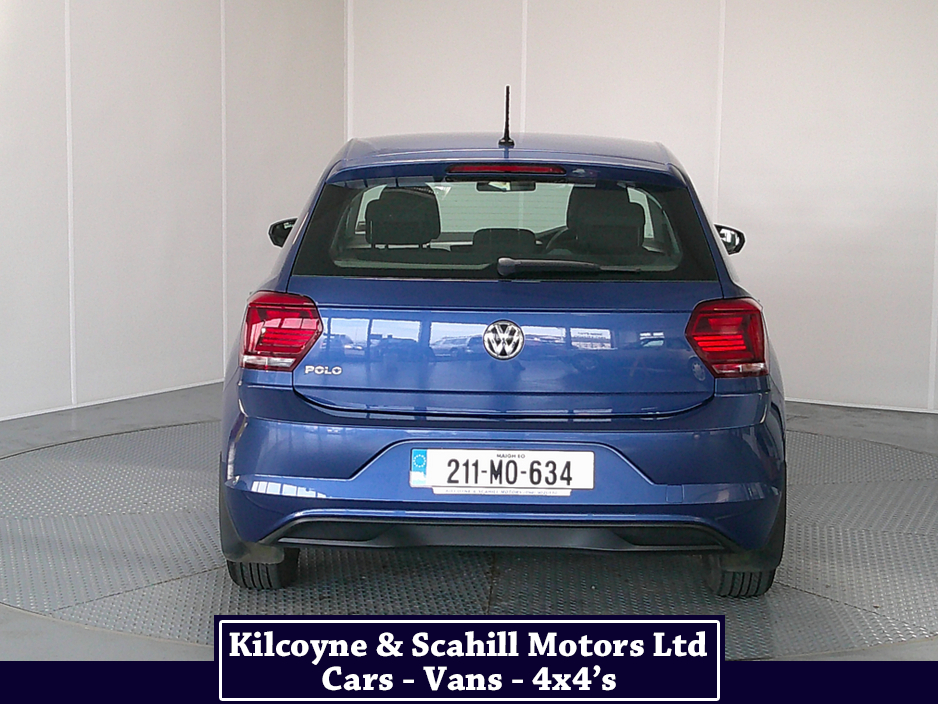 2021 Volkswagen Polo - image 6