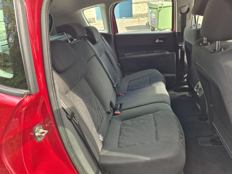 2013 Peugeot 3008 - image 19