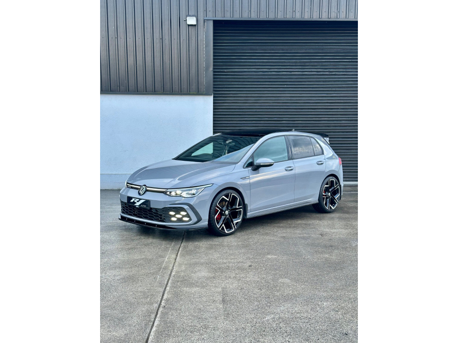 2024 Volkswagen Golf  €45,995