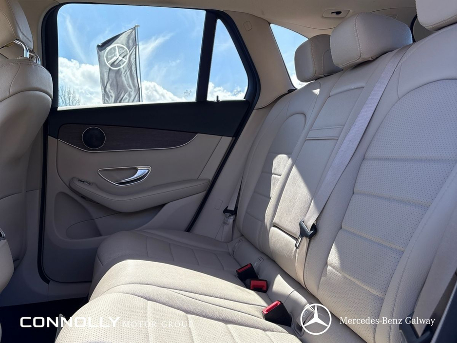 2020 Mercedes-Benz GLC Class - image 6
