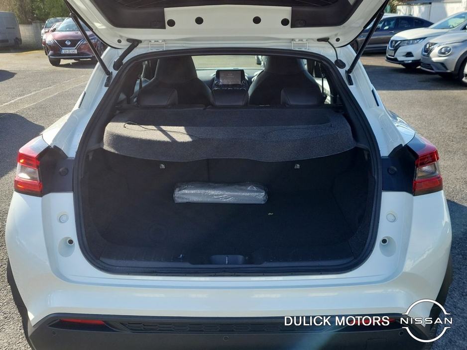 2023 Nissan Juke - image 20