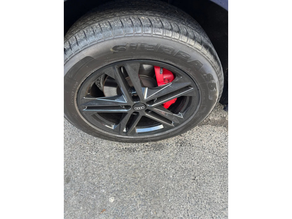 2018 Audi Q5 2.0TDI 190 quattro S-Tronic S Line €23,000