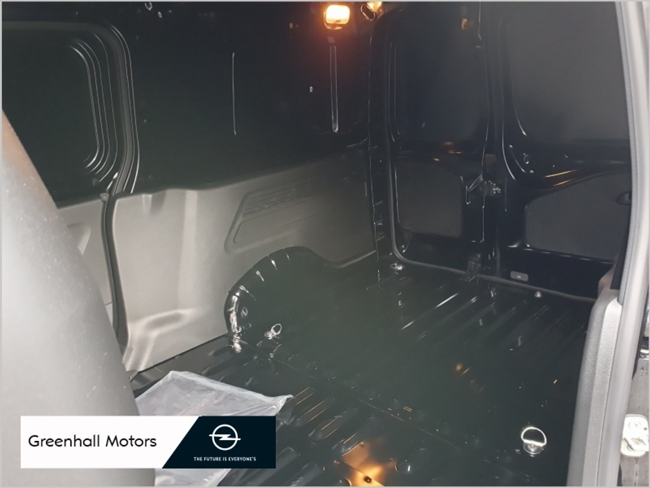 2026 Opel Combo - image 9