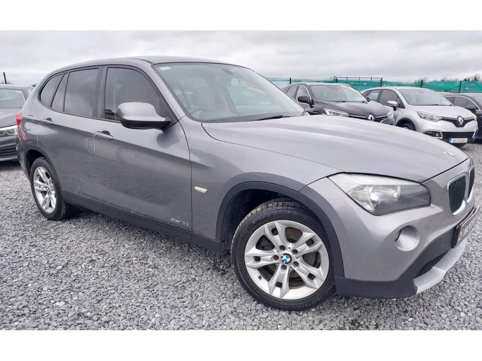 2011 BMW X1 - image 8