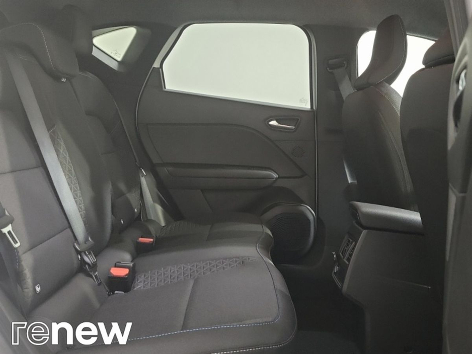 2026 Renault Captur - image 25