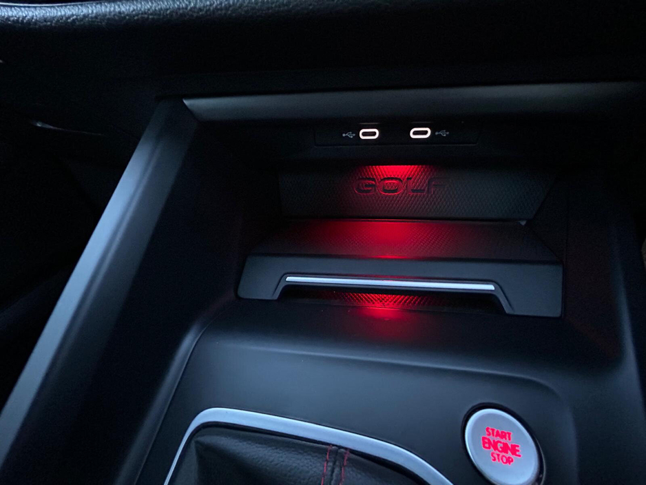 2021 Volkswagen Golf - image 35