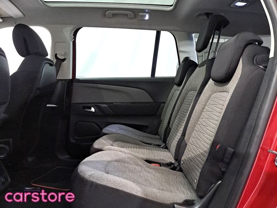 2016 Citroen C4 - image 10