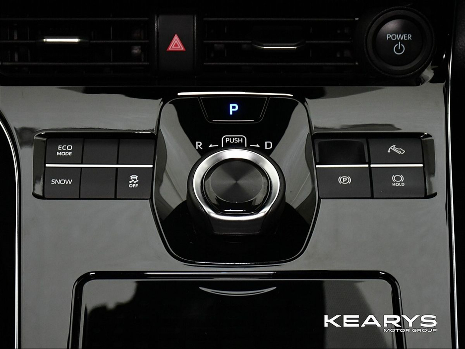 2025 Toyota bZ4X - image 14