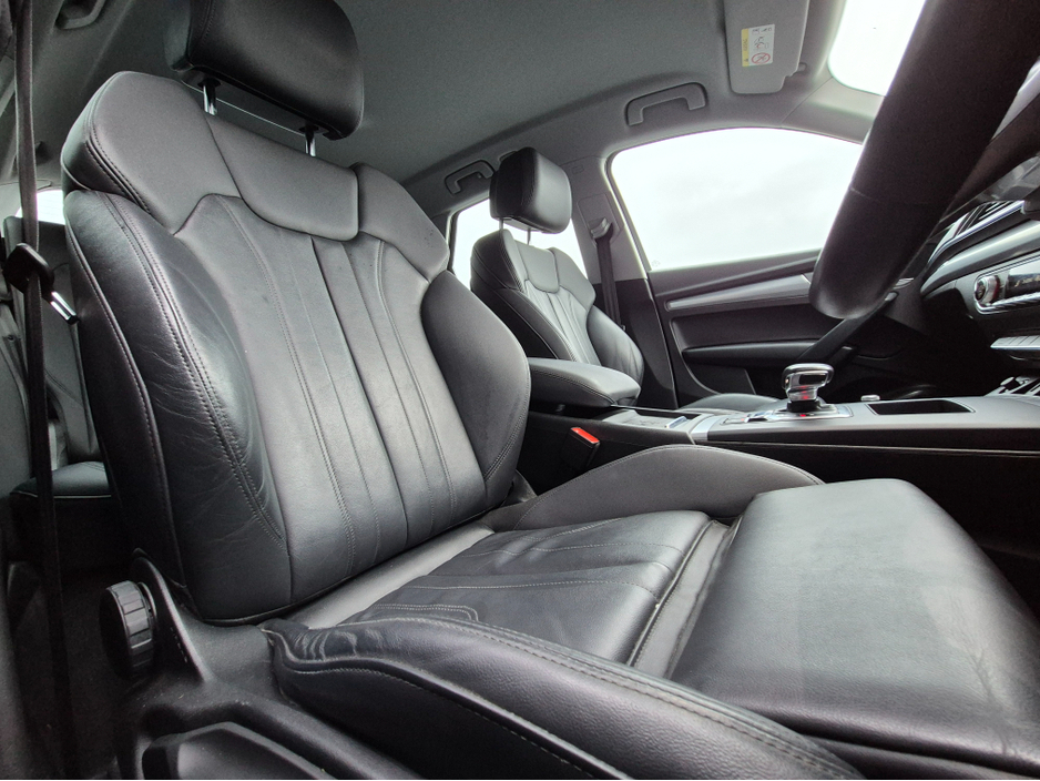2021 Audi Q5 40 TDI S-TRONIC SE LAUNCH €39,995