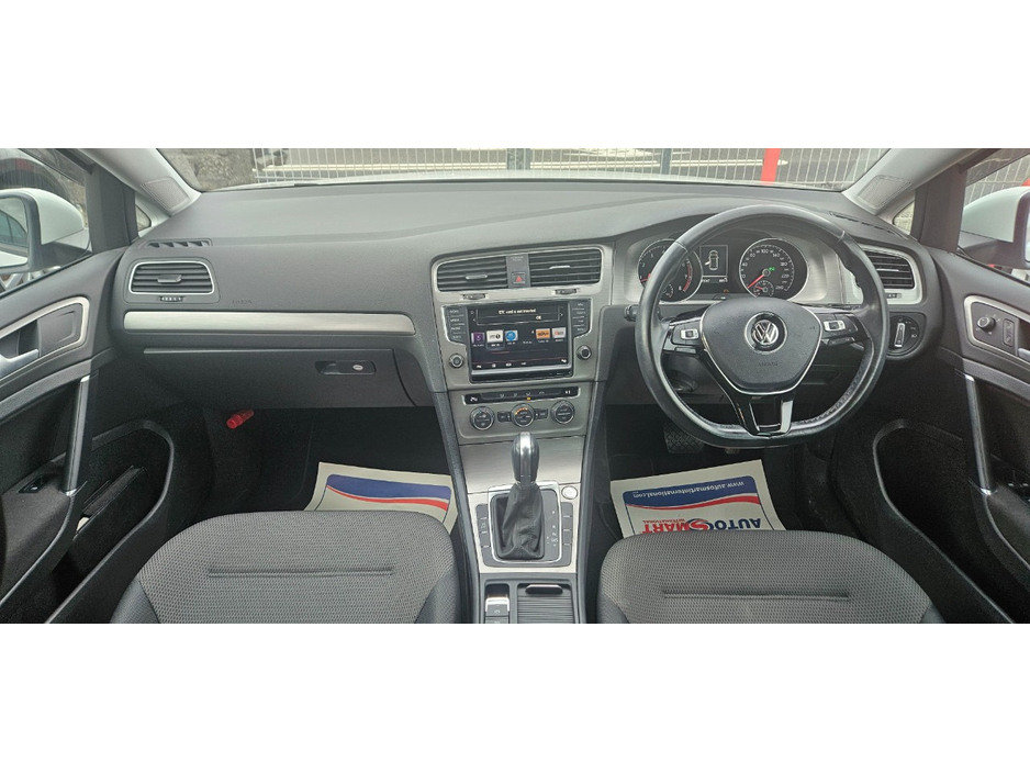 2016 Volkswagen Golf - image 21