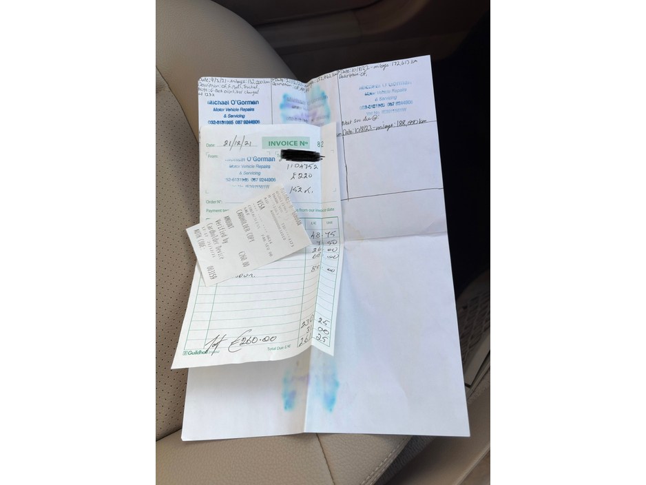 2011 Mercedes-Benz E Class - image 10