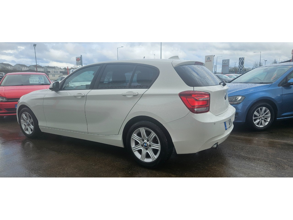 2015 BMW 1 Series - image 11
