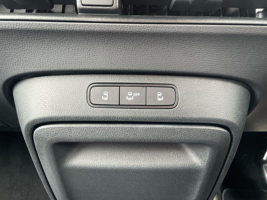 2025 Volkswagen ID.Buzz ID.BUZZ STYLE 86KWH 280BHP LWB €66,975