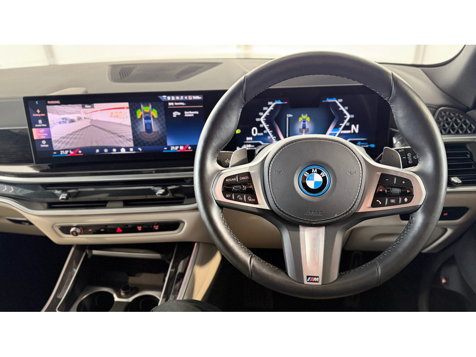 2024 BMW X5 - image 4