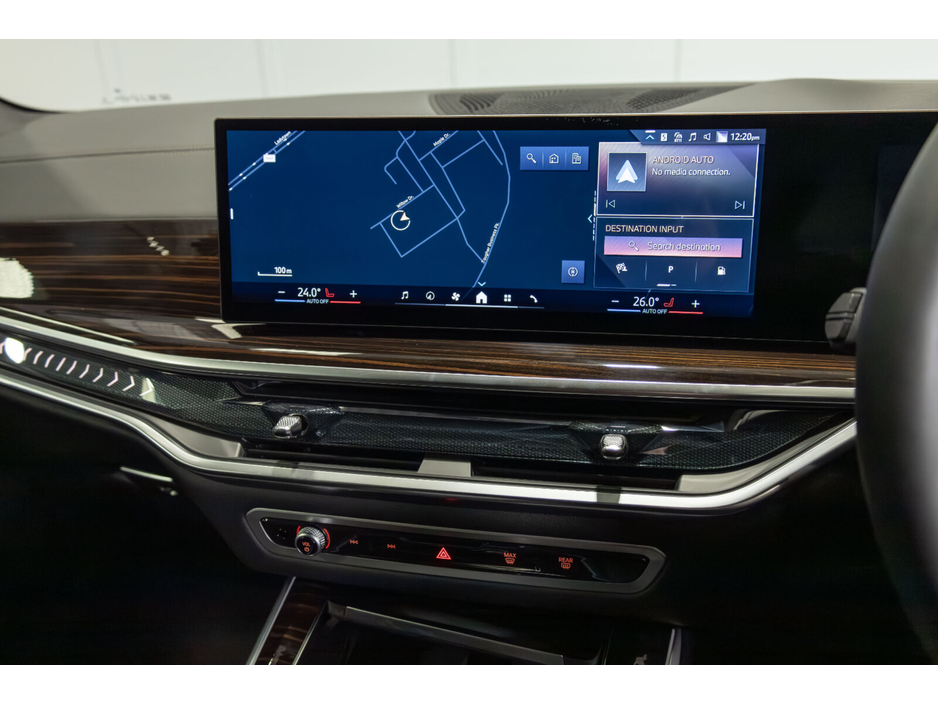 2025 BMW X5 - image 17