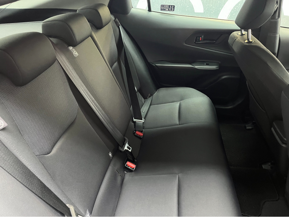 2025 Toyota Prius - image 11