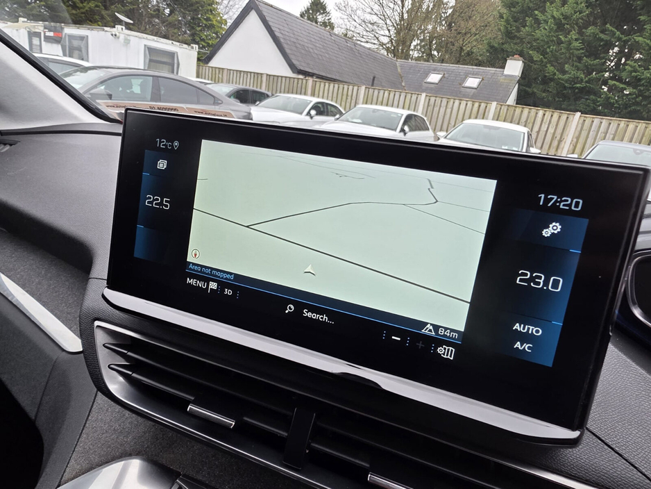 2022 Peugeot 3008 - image 16