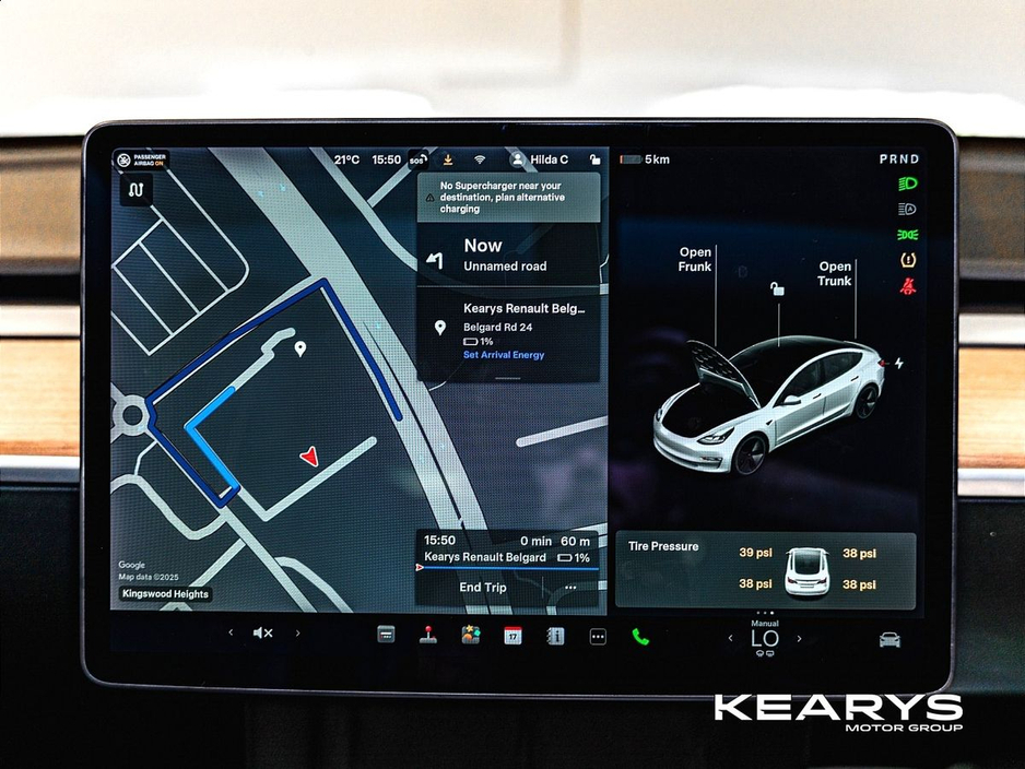 2021 Tesla Model 3 - image 17