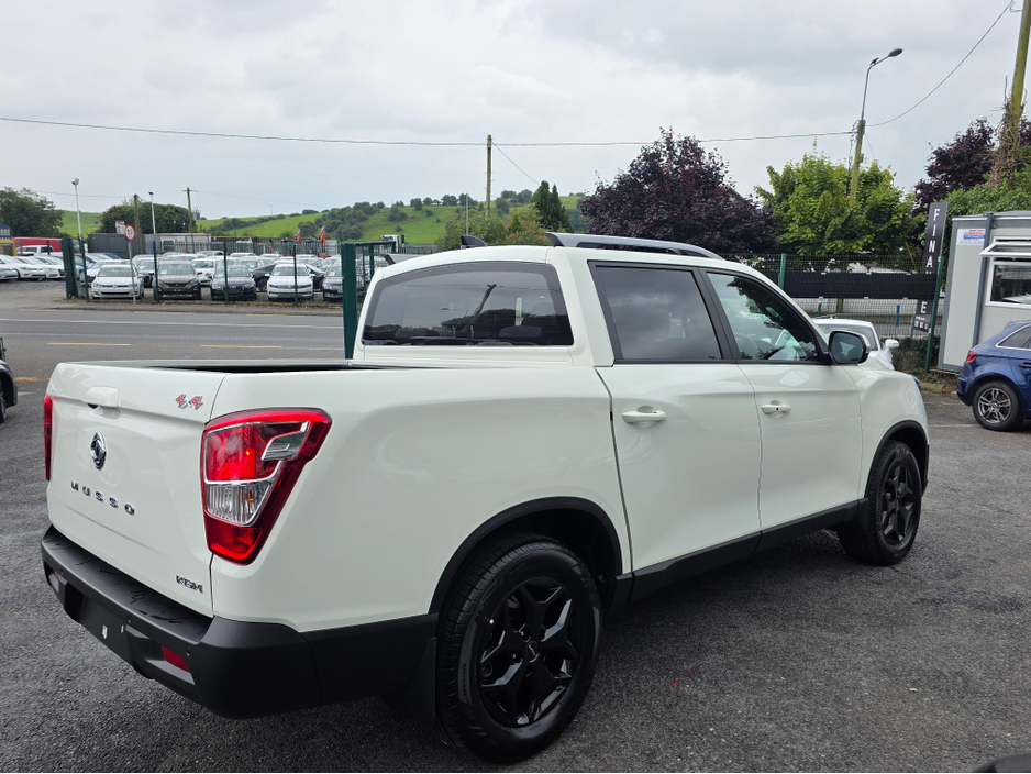 2025 Ssangyong Musso 2.2 PICK UP 5 SEATER COMMERCIAL 4WD 200 BHP 3.5 TON TOWING CAPACITY REV-CAMERA // 5 YEAR WARRANTY // APPLY FOR FINANCE TODAY // THE BEST VALUE PICK UP IN IRELAND // €40,950
