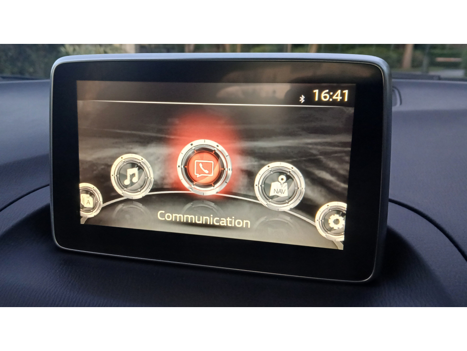 2016 Mazda Mazda3 *NEW NCT 2028* 1.5 EXECUTIVE 5dr €11,945