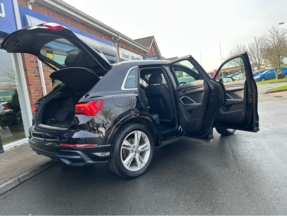 2019 Audi Q3 - image 32