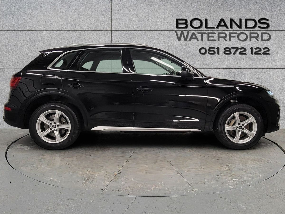 2023 Audi Q5 50 TFSI e 299HP S tronic quattro SE €47,975
