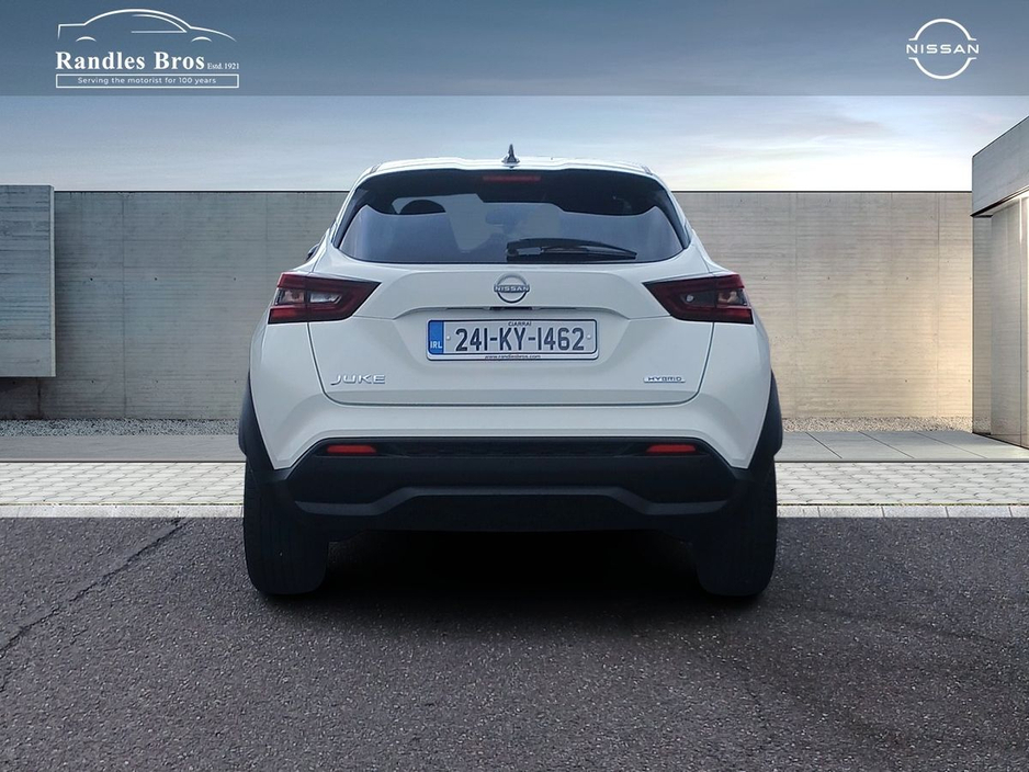 2024 Nissan Juke - image 8