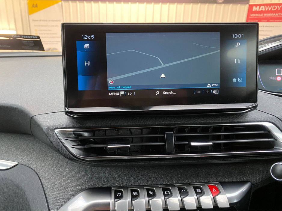 2023 Peugeot 3008 - image 14