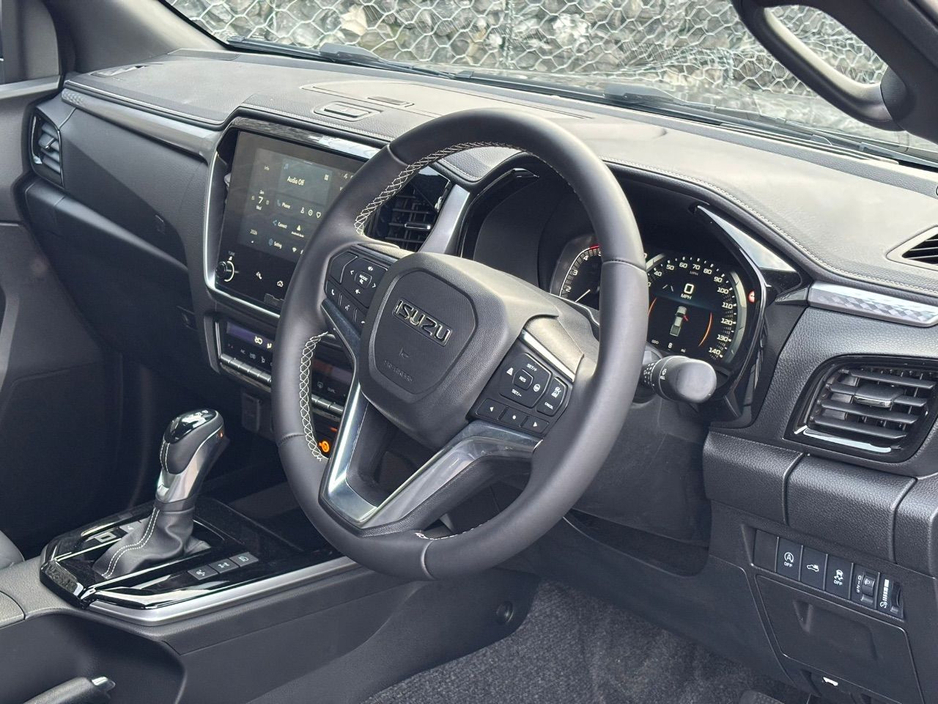 2025 Isuzu D-MAX DL40 AUTO DCB €48,499