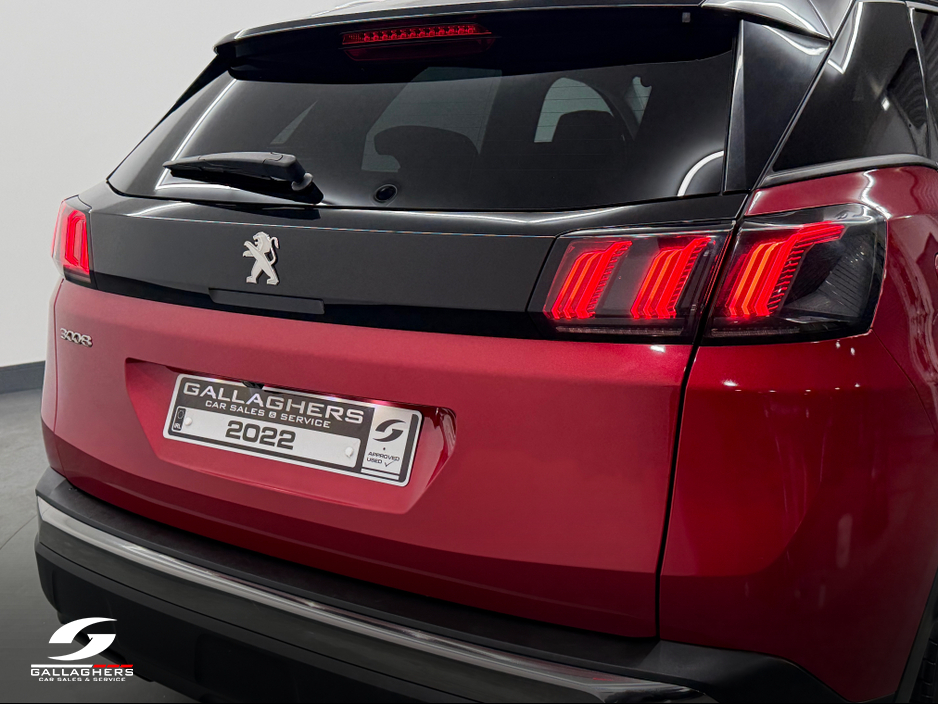 2022 Peugeot 3008 - image 9
