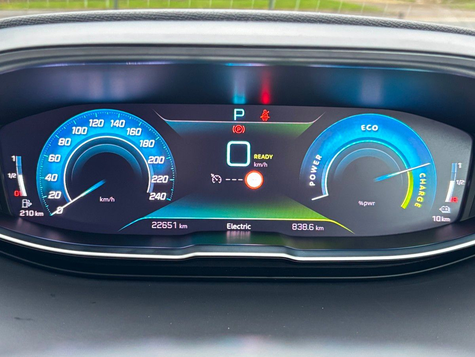 2023 Peugeot 3008 ALLURE PREMIUM+ €29,995