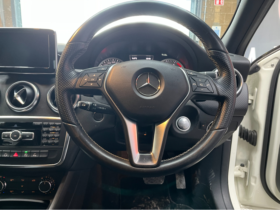 2016 Mercedes-Benz A Class €15950 2016 MERCEDES-BENZ A180 1.6 AUTOMATIC / CRUISE CONTROL / REVERSE CAMERA / PADDLE SHIFTERS AND MORE €15,950