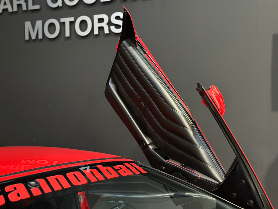 2000 Lamborghini Diablo - image 20