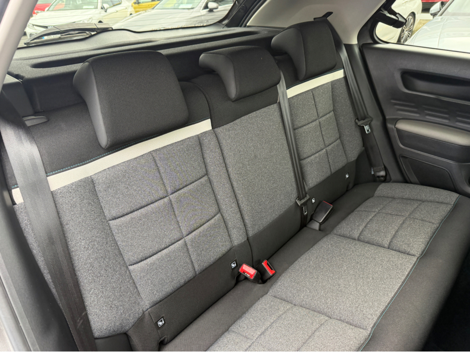 2020 Citroen C4 - image 11