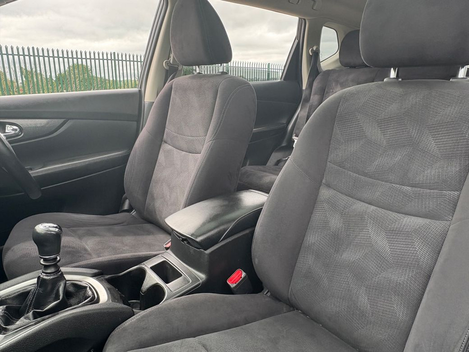 2017 Nissan X-Trail 1.6 SV 7 Seater NEW NCT, Bluetooth, Electric Mirrors, Rear Parking Sensors, Multi-Function Steering Wheel, Six speed transmission €14,950