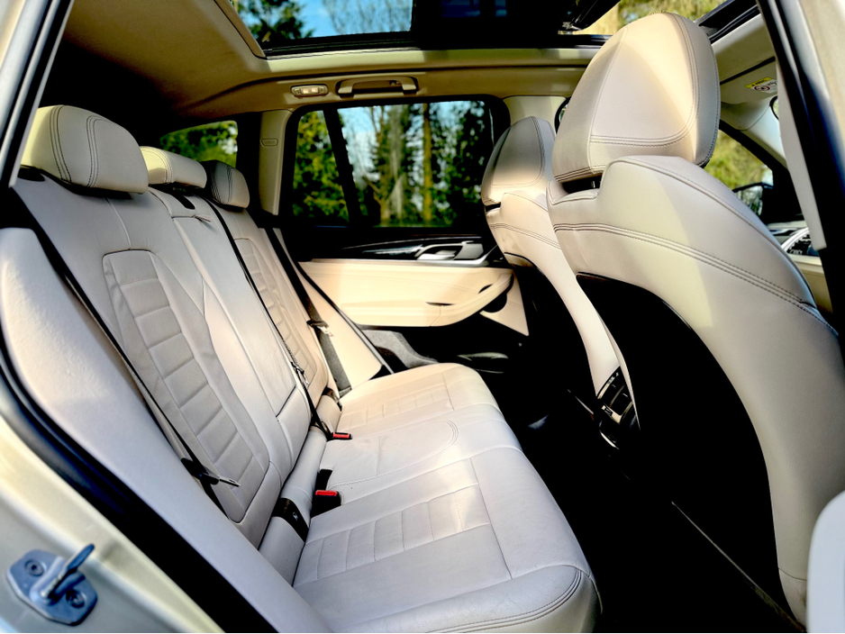 2018 BMW X3 - image 13