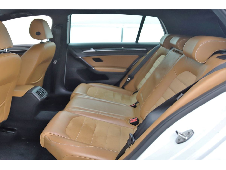 2014 Volkswagen Golf 1.4 TSI DSG 150HP HIGHLINE *FULL BROWN LEATHER*SAT NAV*REVERSE CAM* €13,890