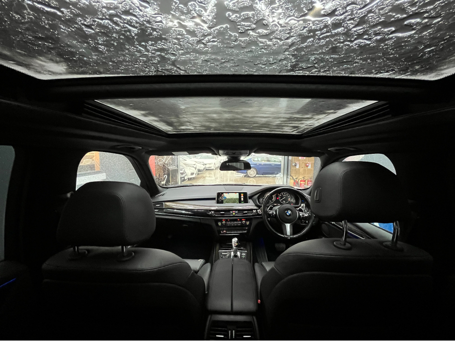 2016 BMW X5 €29950! 2016 BMW X5 XDRIVE 40E M-SPORT 2.0 AUTOMATIC / CRUISE CONTROL / REVERSE CAMERA / ELECTRIC MEMORY & HEATED SEATS / PADDLE SHIFTERS / PANORAMIC SUNROOF / HEATED REAR SEATS €29,950