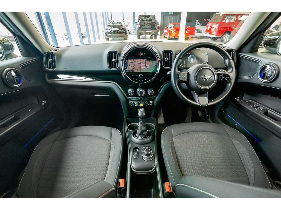 2022 MINI Countryman - image 18