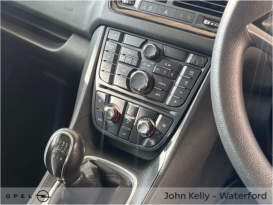 2017 Opel Meriva 1.4i 100PS S €9,995