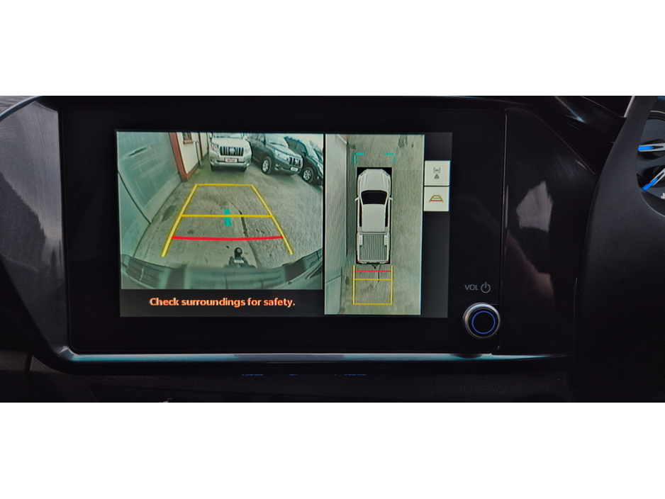 2026 Toyota Hilux - image 7