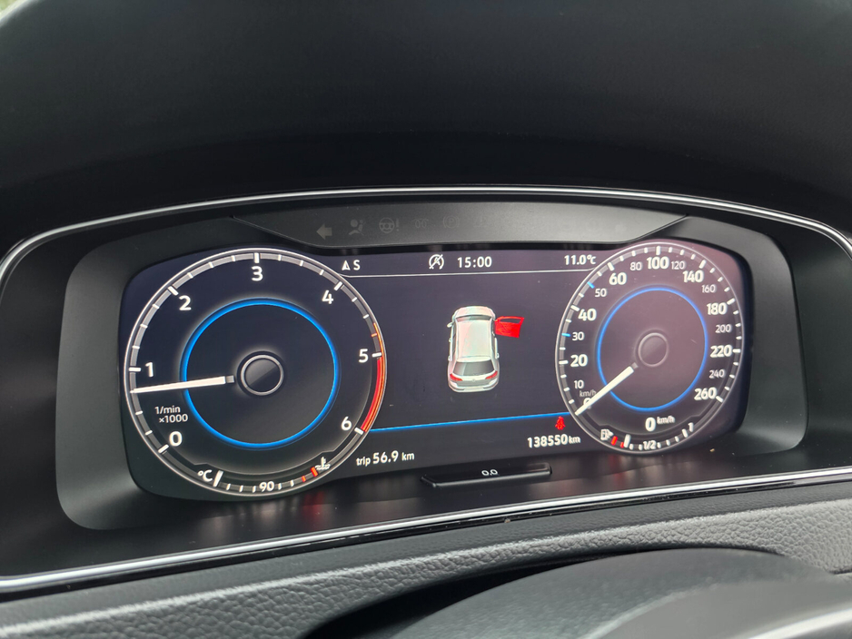 2019 Volkswagen Golf - image 21