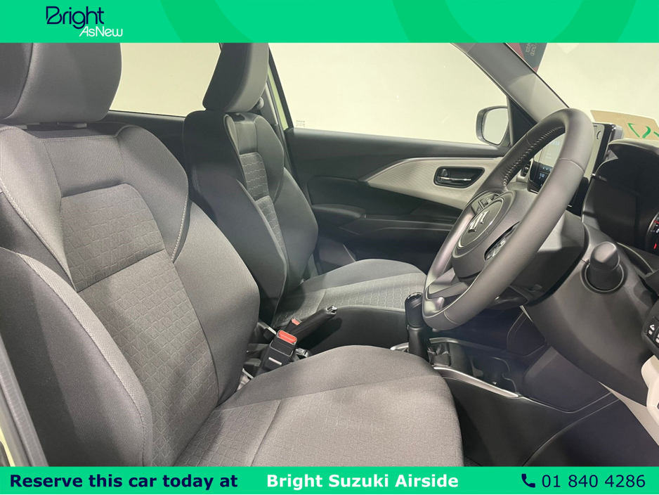 2024 Suzuki Swift - image 17