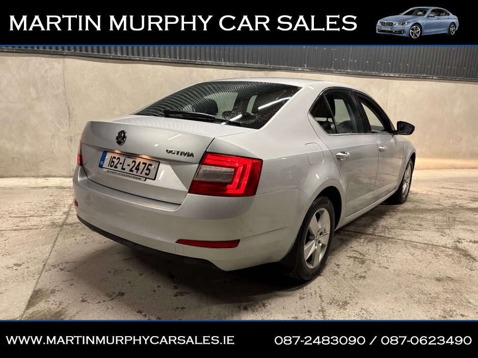 2016 Skoda Octavia - image 9